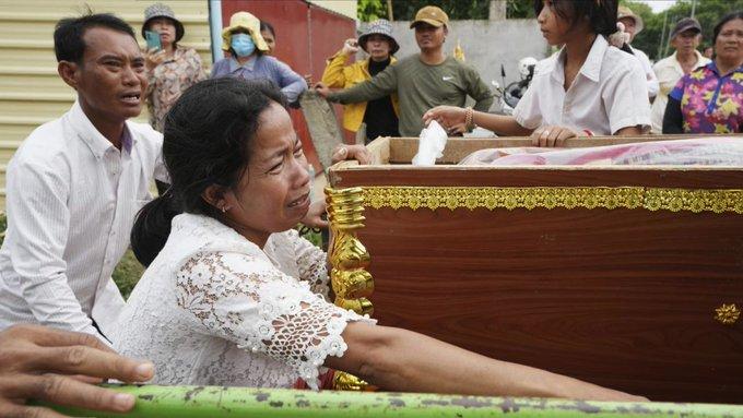 De tels accidents sont fréquents au Cambodge, où les populations se déplacent principalement en bateau.