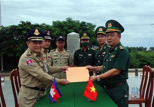 Kien Giang : accueil de davantage de citoyens vietnamiens de retour du Cambodge hinh anh 1
