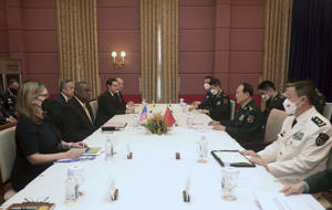 , (Multimédia) Entretien entre les ministres chinois et américain de la Défense au Cambodge