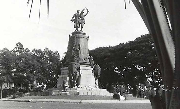 monument aux mort Phnom penh