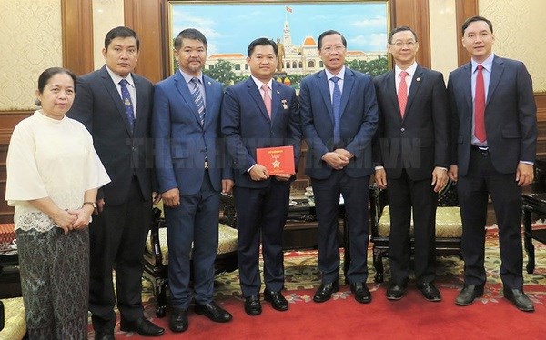 Renforcement de la cooperation entre HCM-Ville et des localites cambodgiennes hinh anh 2