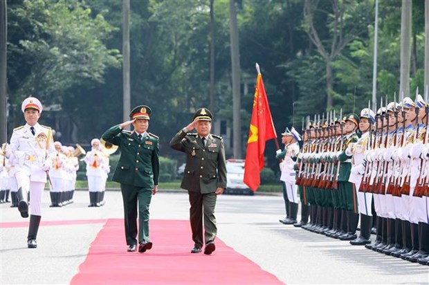 Promouvoir la cooperation de defense entre le Vietnam et le Cambodge hinh anh 1