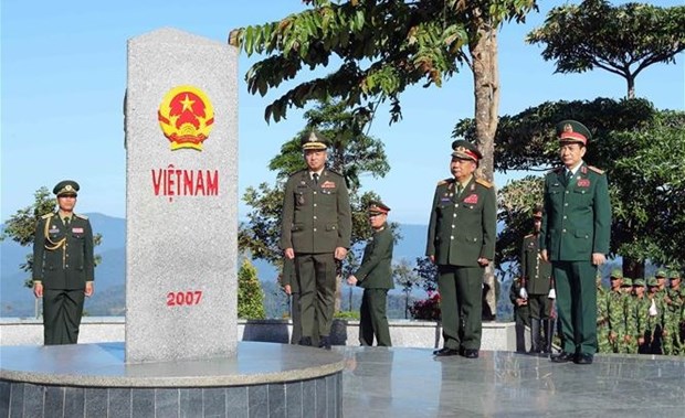 Le premier echange d'amitie de la defense frontaliere Vietnam-Laos-Cambodge hinh anh 1