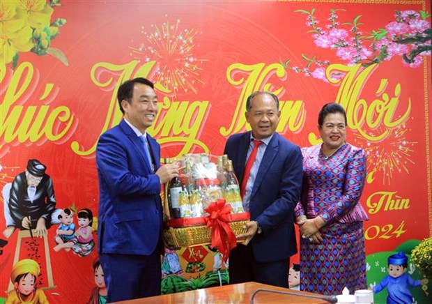 Vinh Long et la province de Banteay Meanchey (Cambodge) favorisent la cooperation hinh anh 1